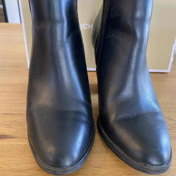 Michael Kors black boot - Picture 2 of 4